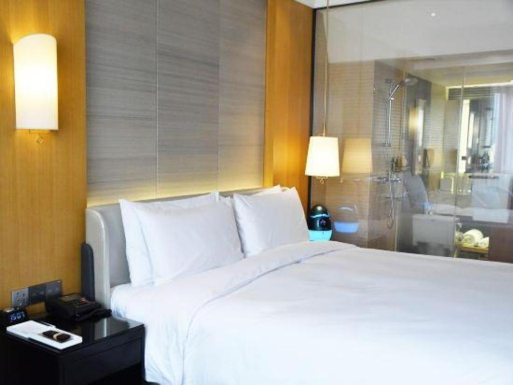 Shijiazhuang International Building Hotel Exteriör bild
