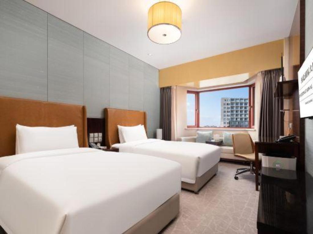 Shijiazhuang International Building Hotel Exteriör bild