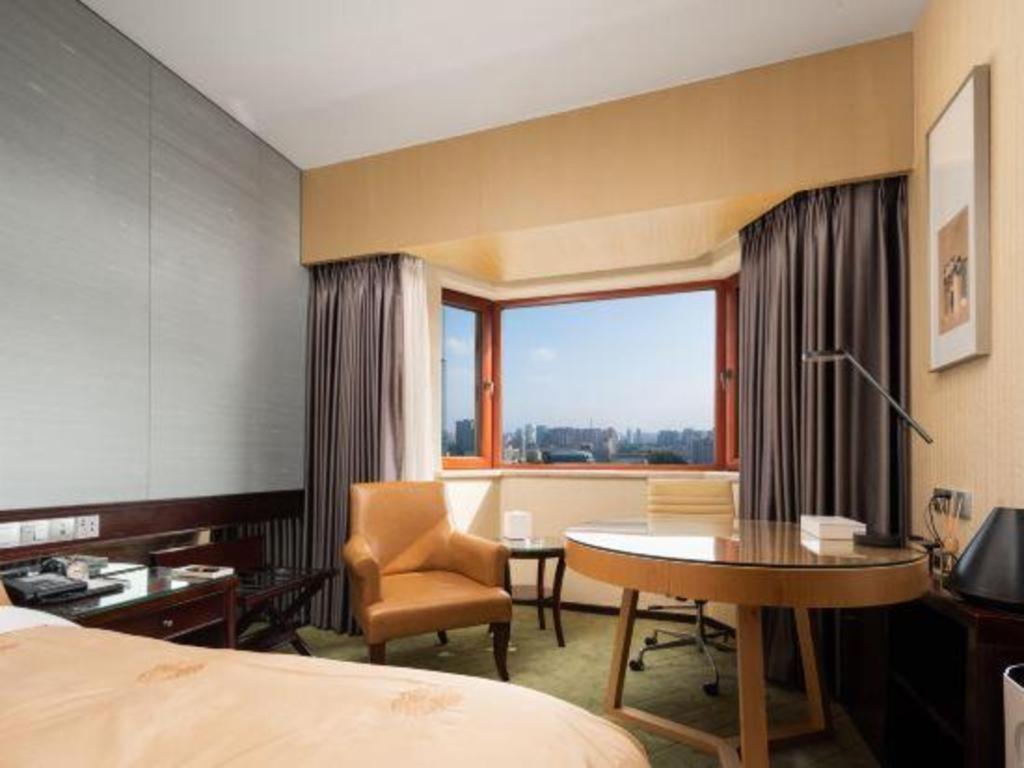 Shijiazhuang International Building Hotel Exteriör bild