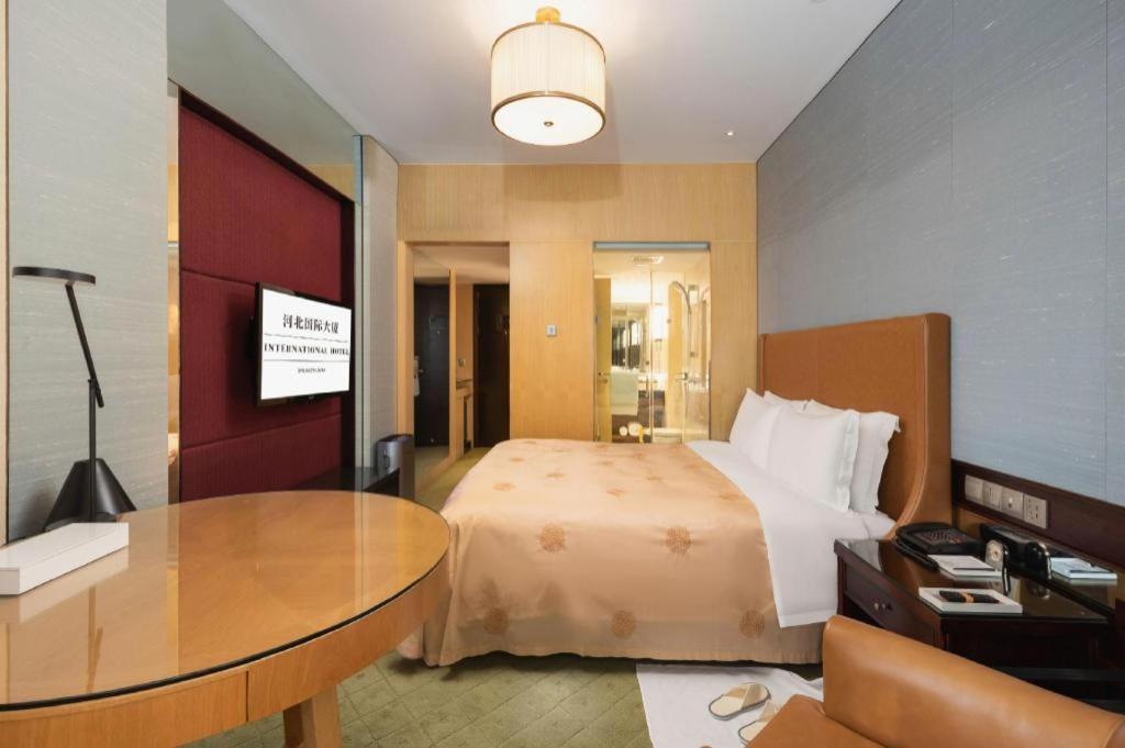 Shijiazhuang International Building Hotel Exteriör bild